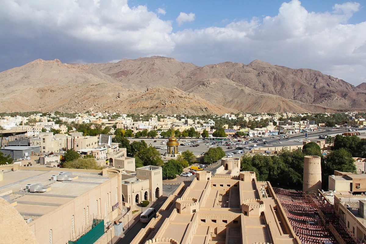 A MODO MIO OMAN: MUSCAT - NIZWA  - WAHIBA  - JEBAL SHAMS