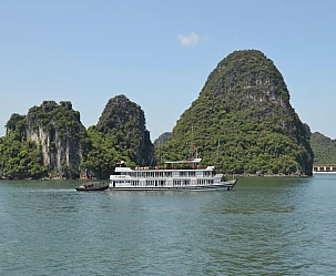 VIETNAM MERAVIGLIE,TESORI 2025: HA NOI-HA LONG-HO CHI MINH-SIEM REAP