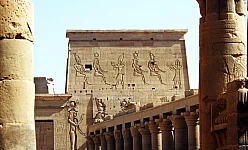 TRA STORIA E MITO: CAIRO E ALESSANDRIA 5 GIORNI IN CATEGORIA STANDARD