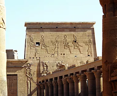 TRA STORIA E MITO: CAIRO E ALESSANDRIA 5 GIORNI IN CATEGORIA STANDARD