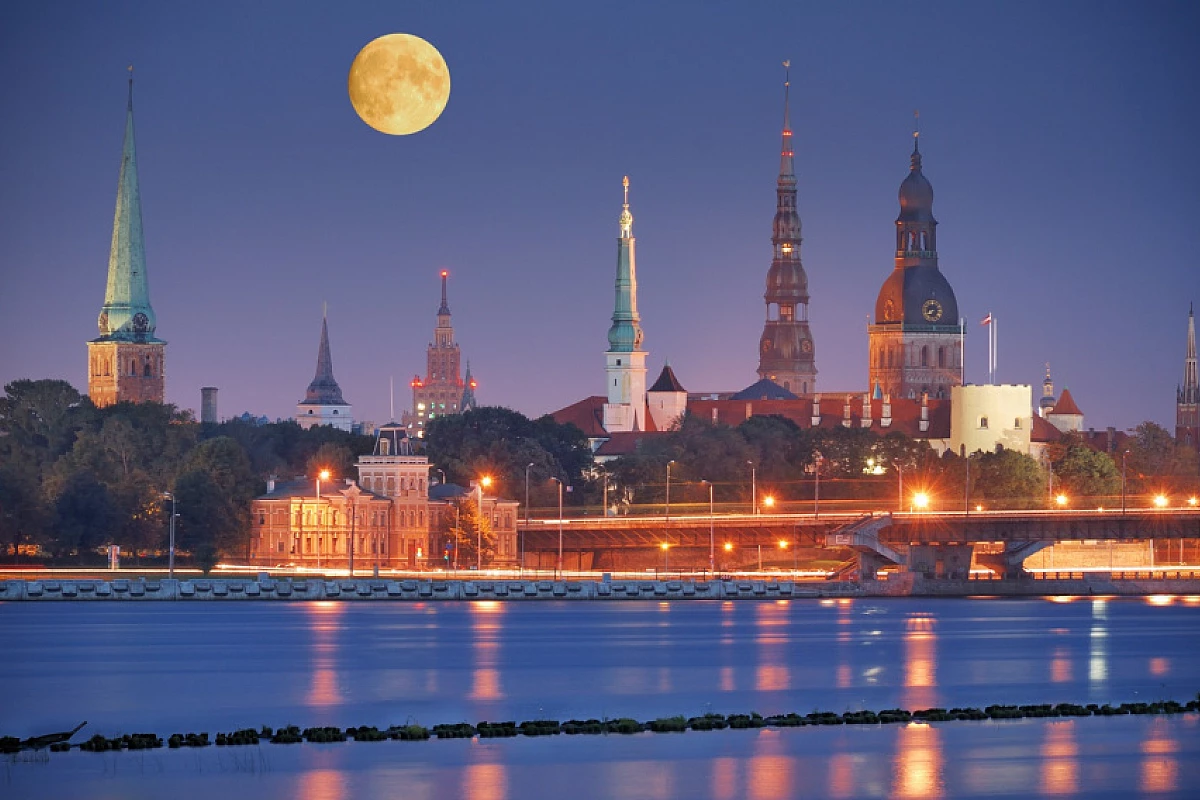 TOUR  DELLE  CAPITALI BALTICHE   -   8 Giorni / 7 Notti