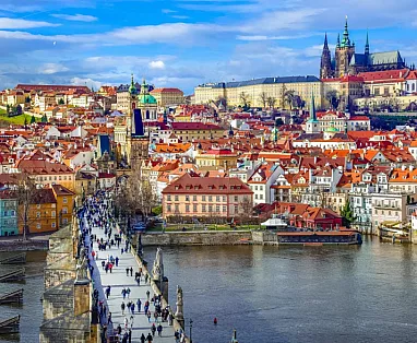 Weekend invernale a Praga con volo diretto da Roma e soggiorno di 3 notti