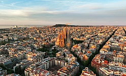 Weekend a Barcellona con volo diretto da Roma e soggiorno di 3 notti tra cultura e mare