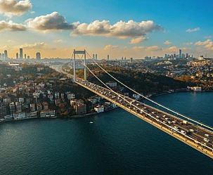 Weekend a Istanbul con volo diretto da Milano e soggiorno di 3 notti tra Oriente e Occidente