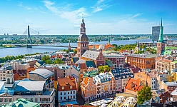 Weekend a Riga con volo diretto da Milano e 2 notti tra architettura nordica e atmosfera baltica