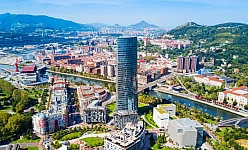 Weekend a Bilbao con volo diretto da Roma e 2 notti tra arte, pintxos e panorami baschi