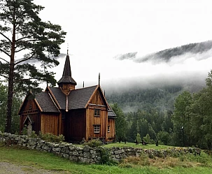NORVEGIA: TOUR FIORDI NORVEGESI E LOFOTEN