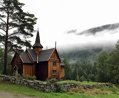 NORVEGIA: TOUR FIORDI NORVEGESI E LOFOTEN