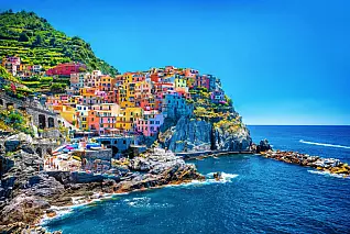 Alla scoperta delle Cinque Terre: un viaggio tra i borghi colorati