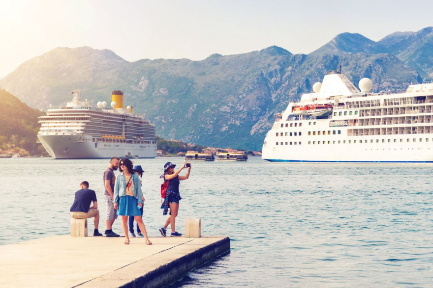 Crociere per famiglie e gruppi: viaggi tra divertimento e condivisione